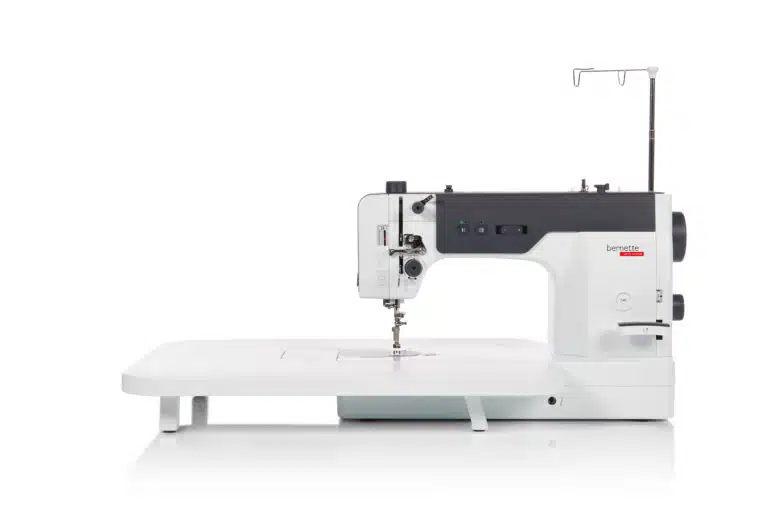 Bernette b08 Straight Stitch