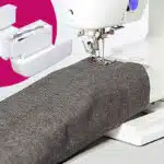 Juki HZL 353 naaimachine