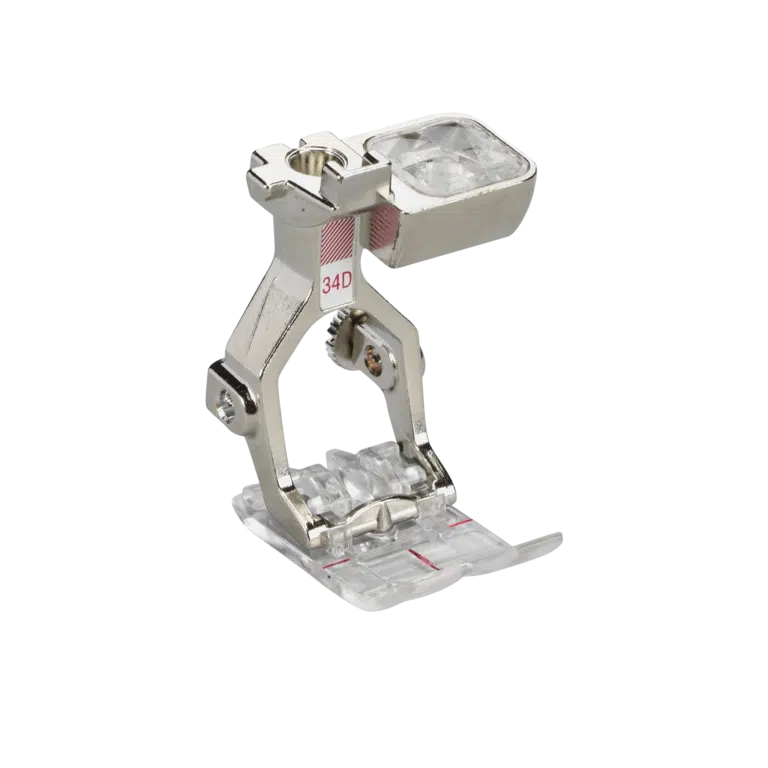 BERNINA terugtransportvoet met transparante zool #34D voor nauwkeurig naaien met Dual Transport en optimaal zicht op de naald.
